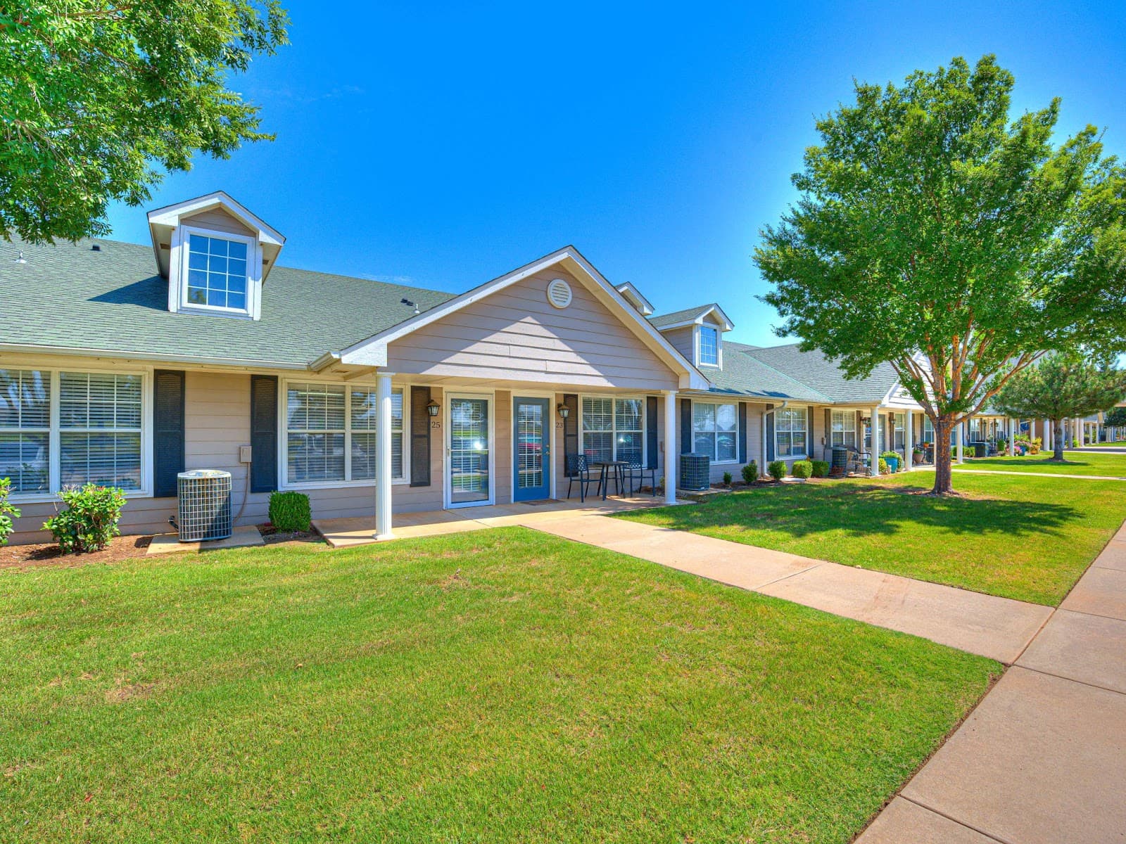 Silver Elm Estates Independent Living in Edmond