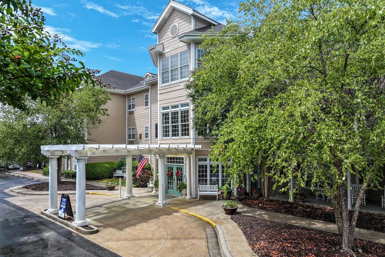 Lynridge of Huntsville Assisted Living & Memory Care