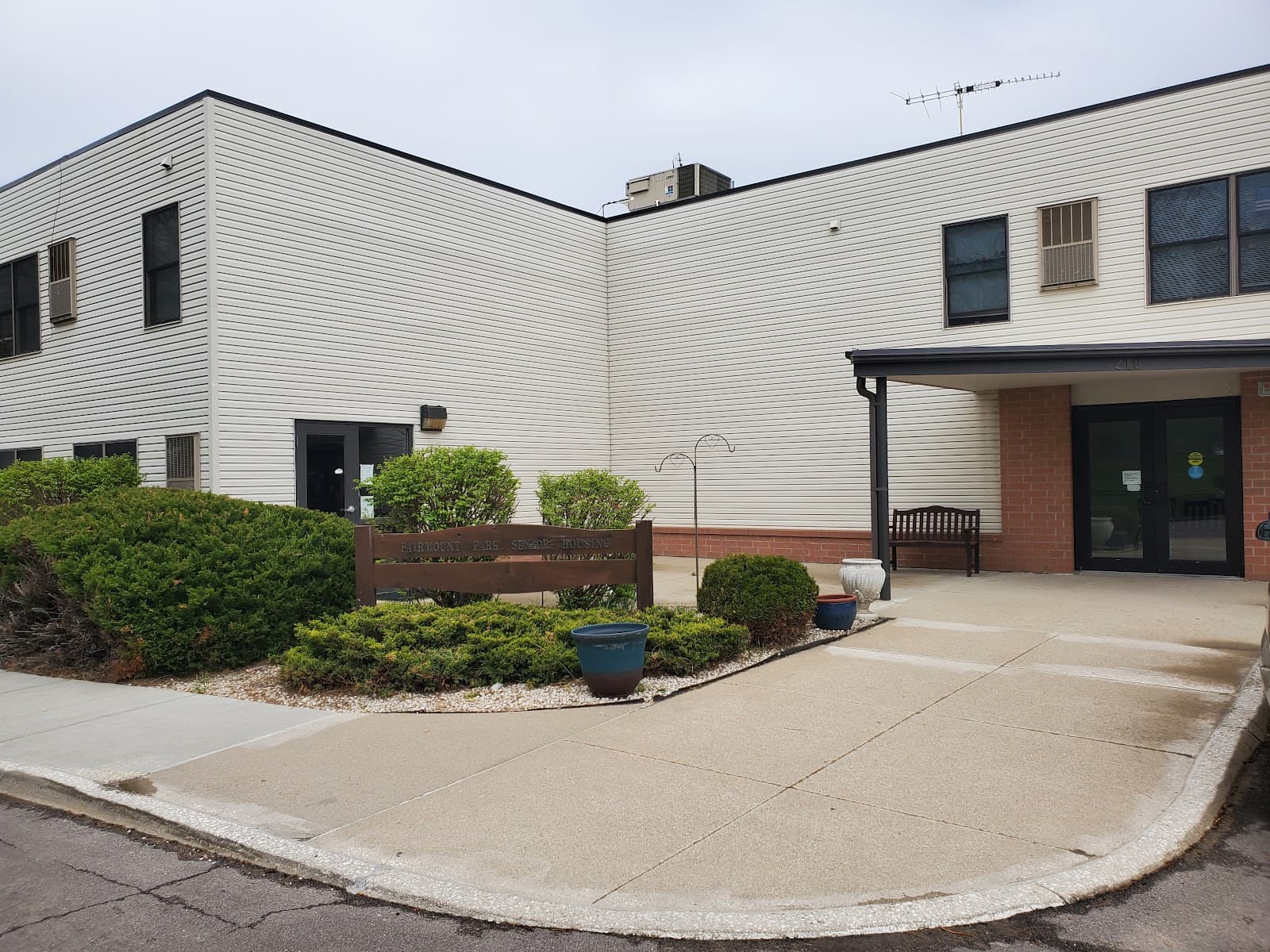 Fairmount Park Senior Housing