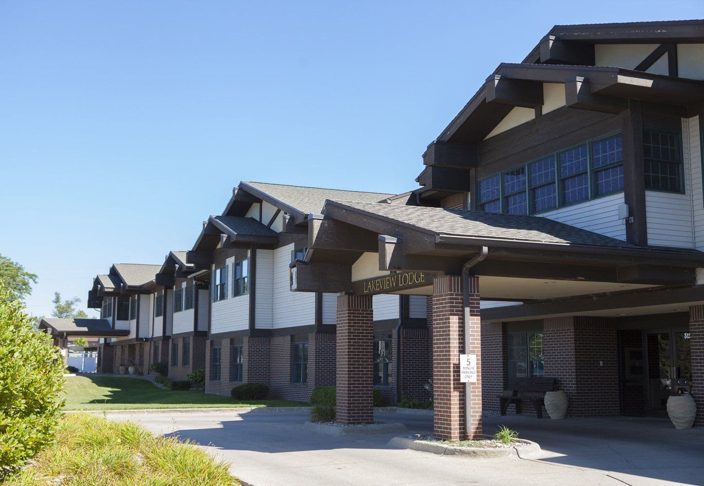 Lakeview Lodge Assisted Living at Friendship Village