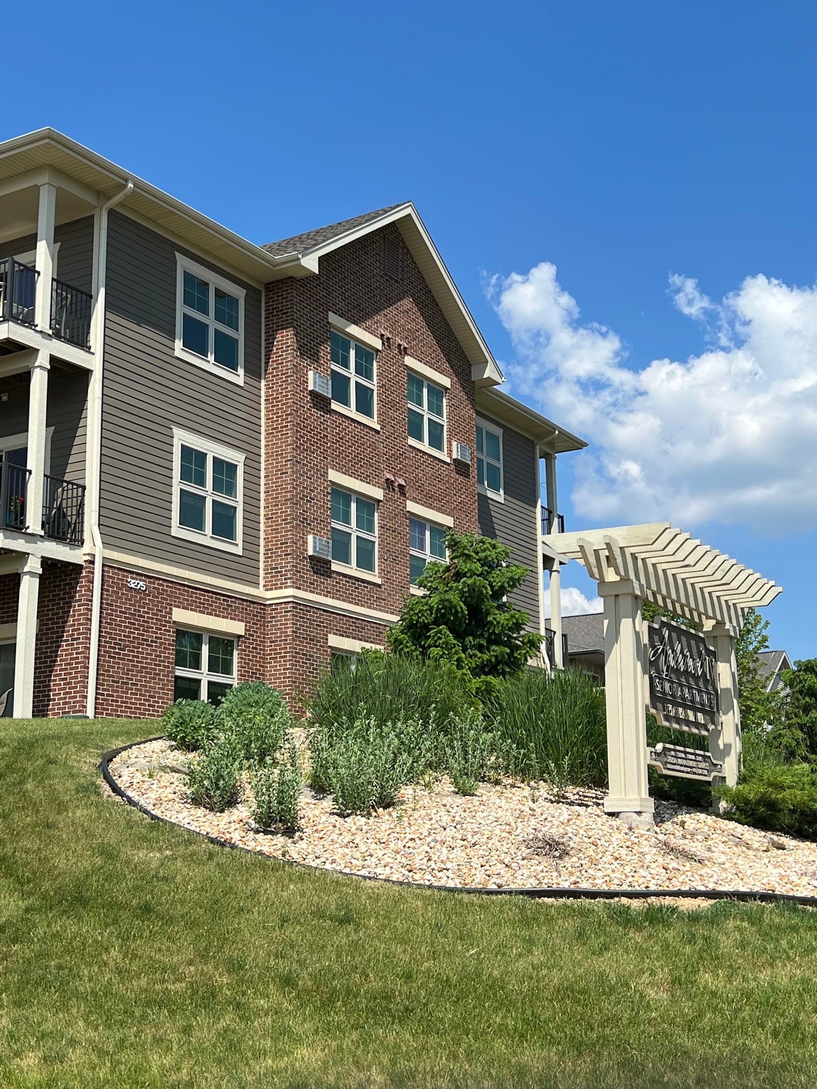 Applewood IV Senior Apartments