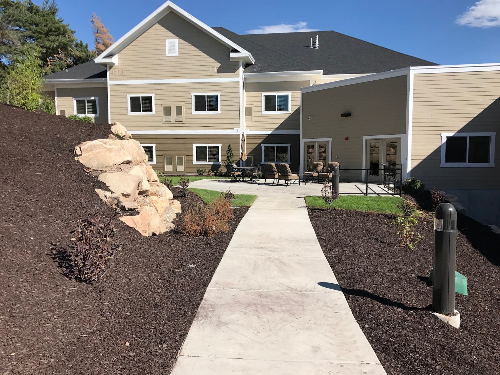 Hidden Valley | Assisted Living and Memory Care