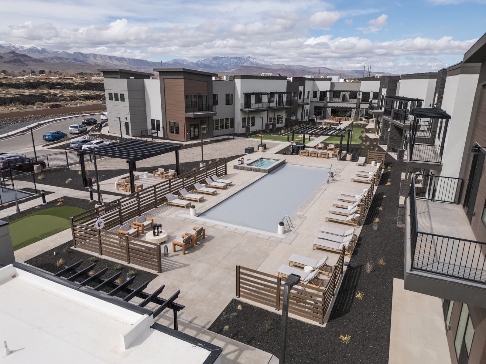 Snow Canyon Residences