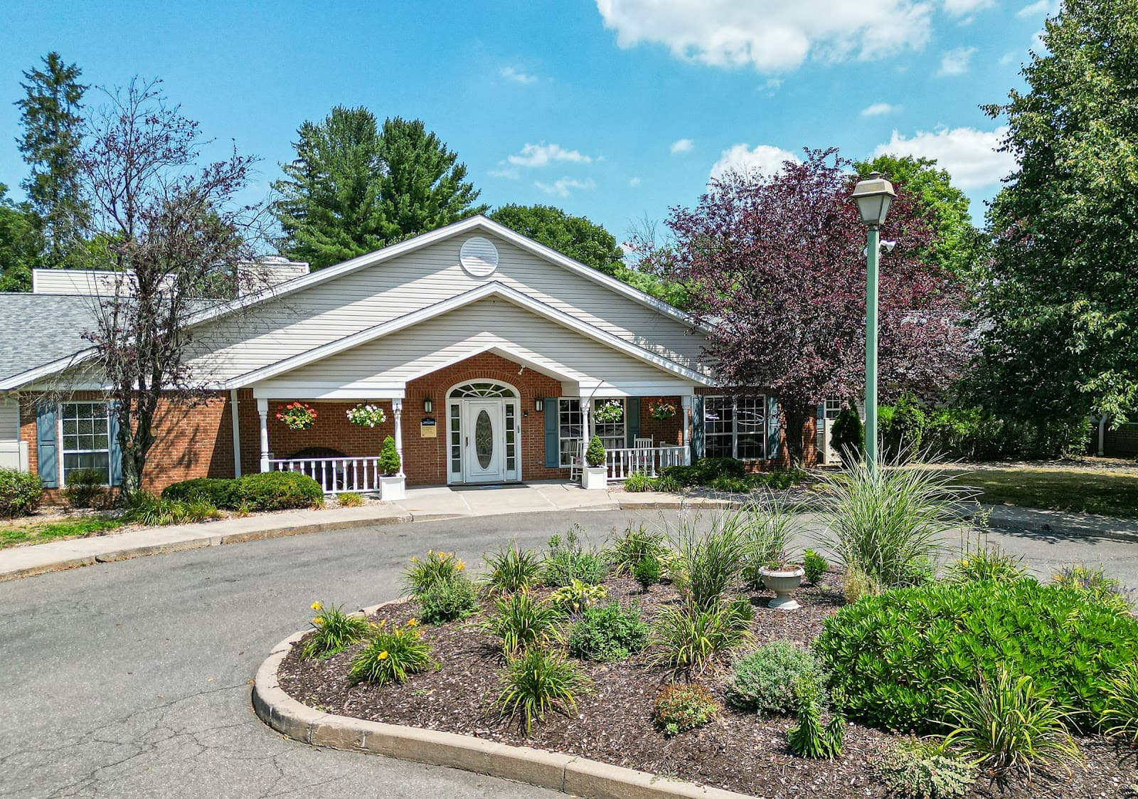 Arden Courts (Farmington)