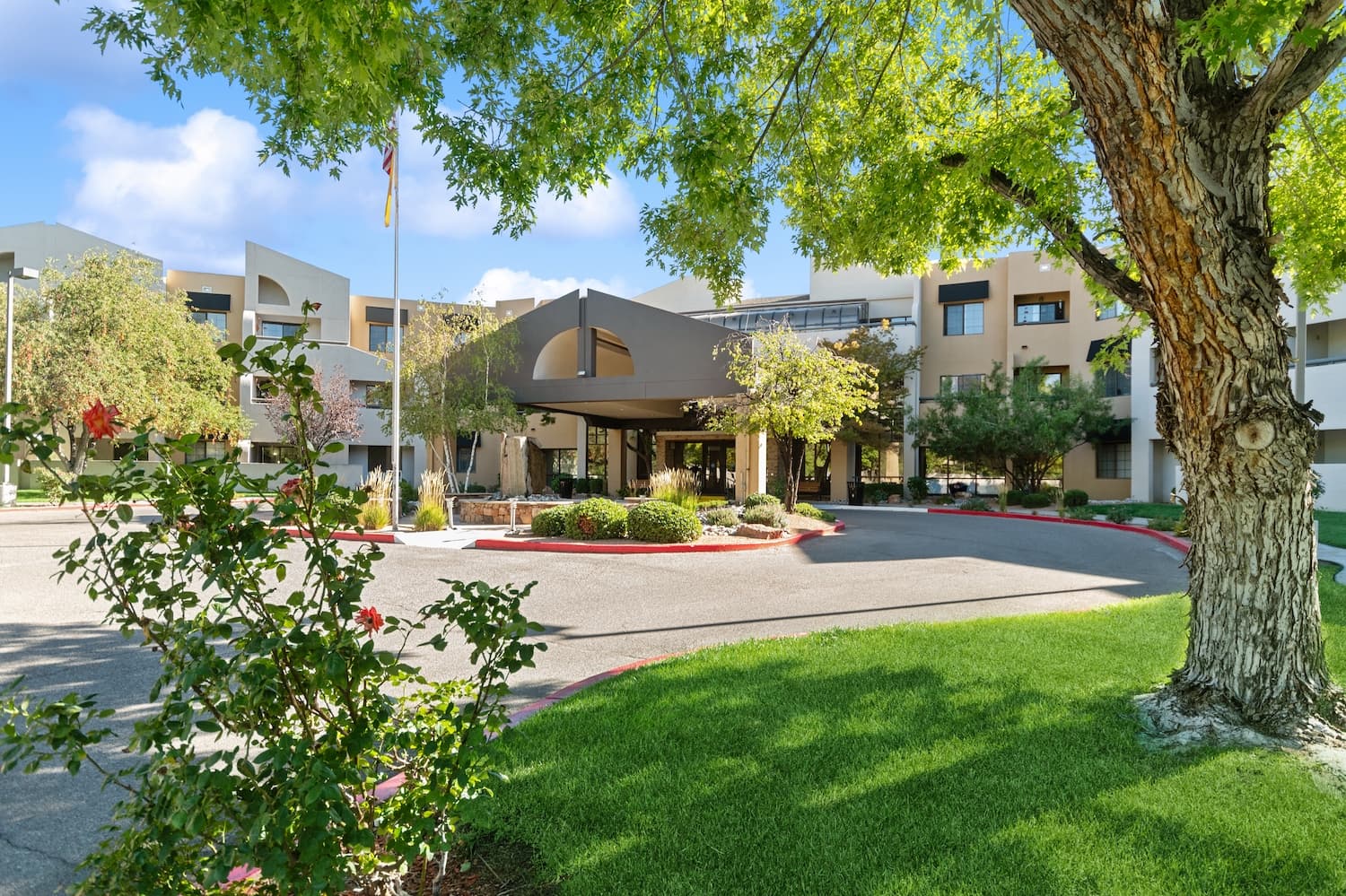 The Montebello on Academy Independent & Assisted Living