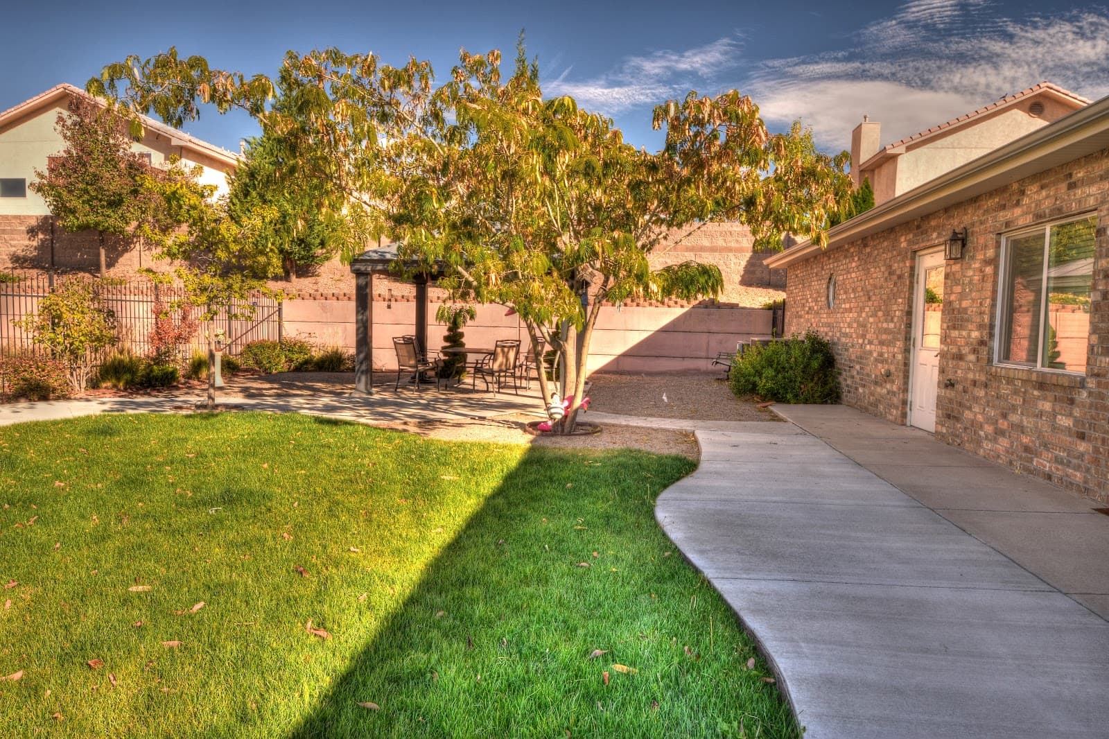 BeeHive Homes of Albuquerque NM - Assisted Living Facility