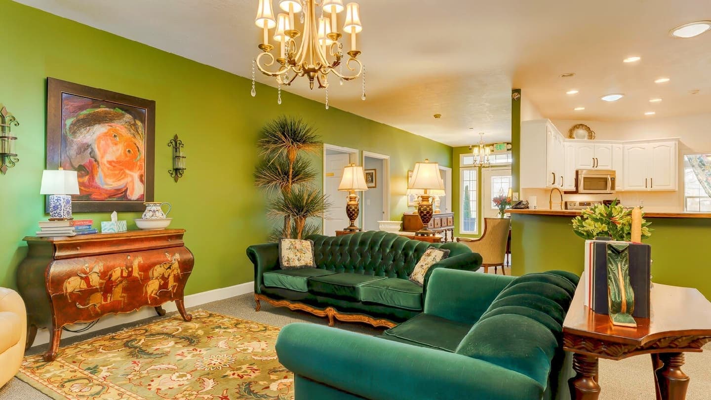 Luna House Assisted living