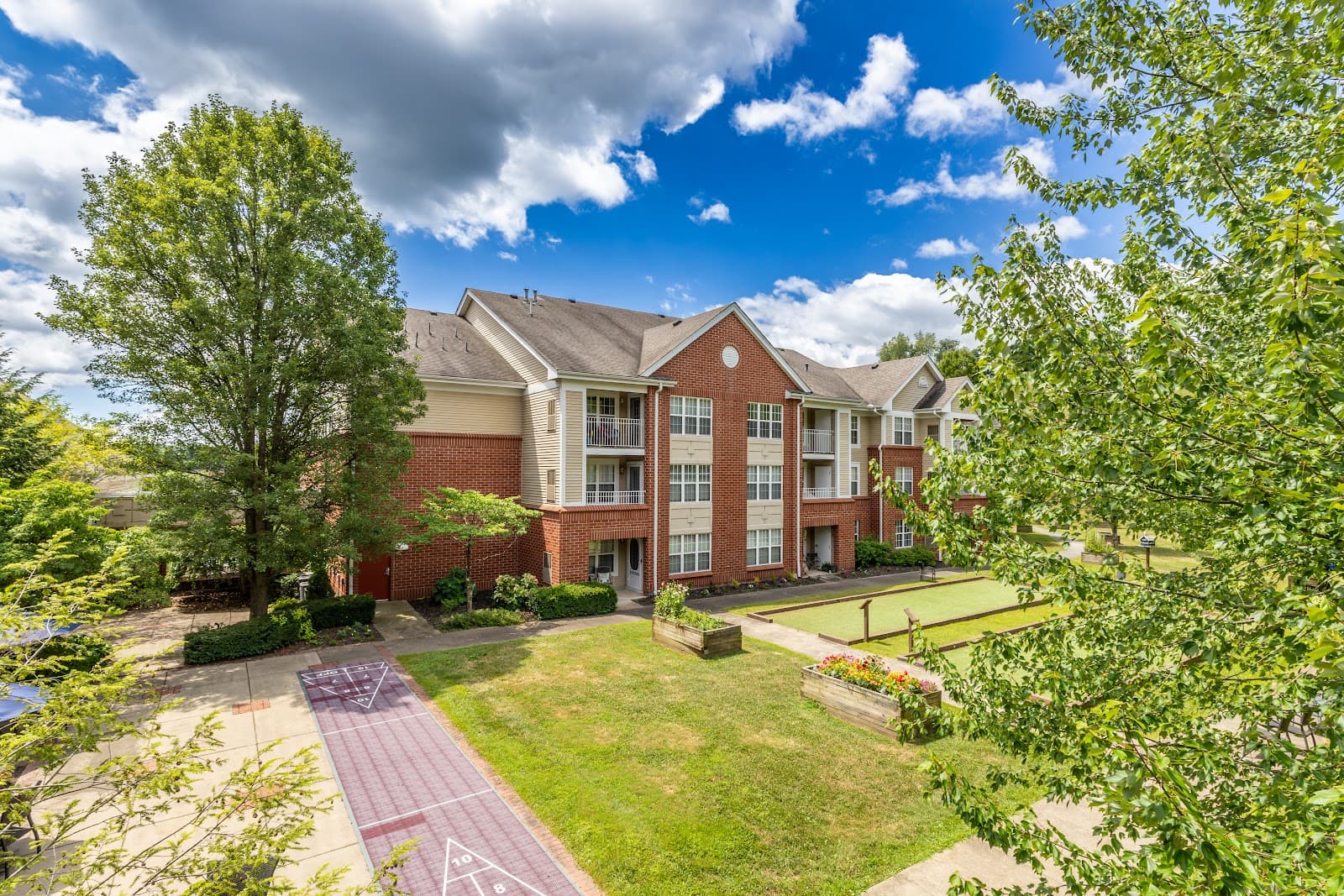 Elison Independent & Assisted Living of Maplewood