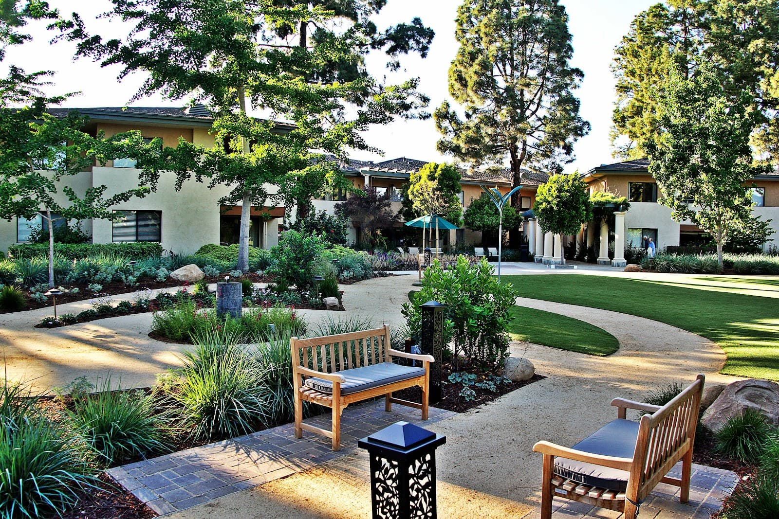 Summer House Memory Care at Vista del Monte