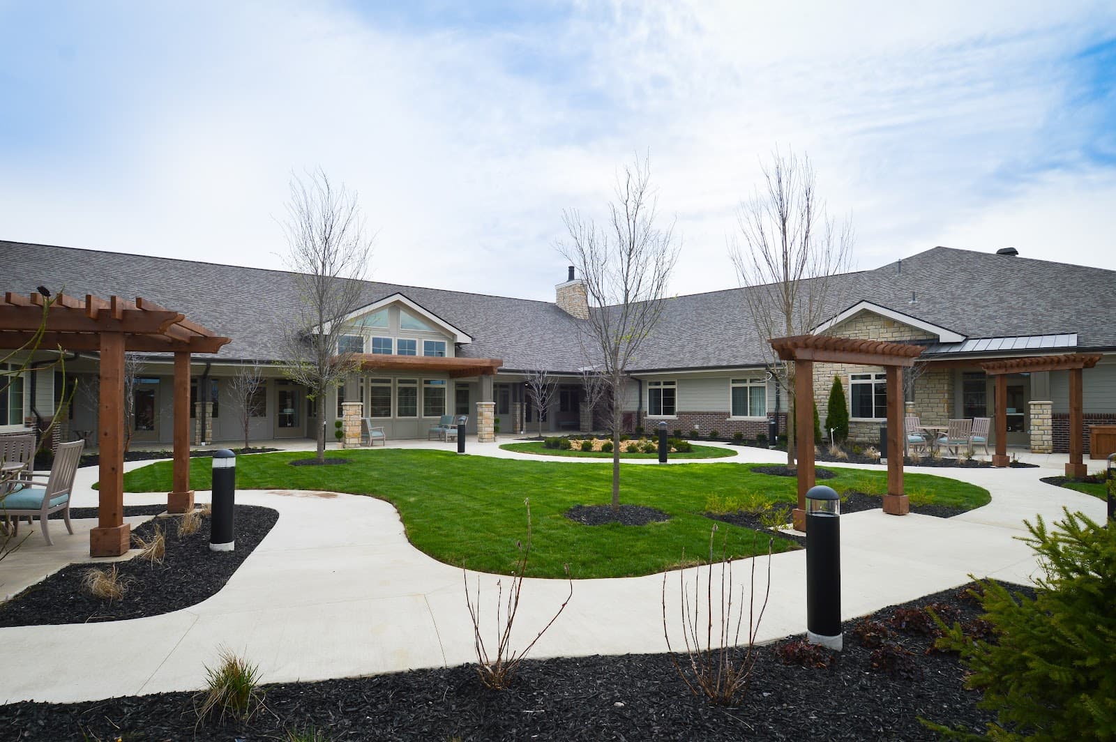 Ohio Living Ganzhorn Suites
