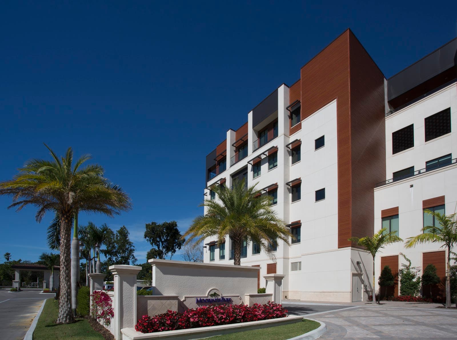 OakStone at Moorings Park Grey Oaks