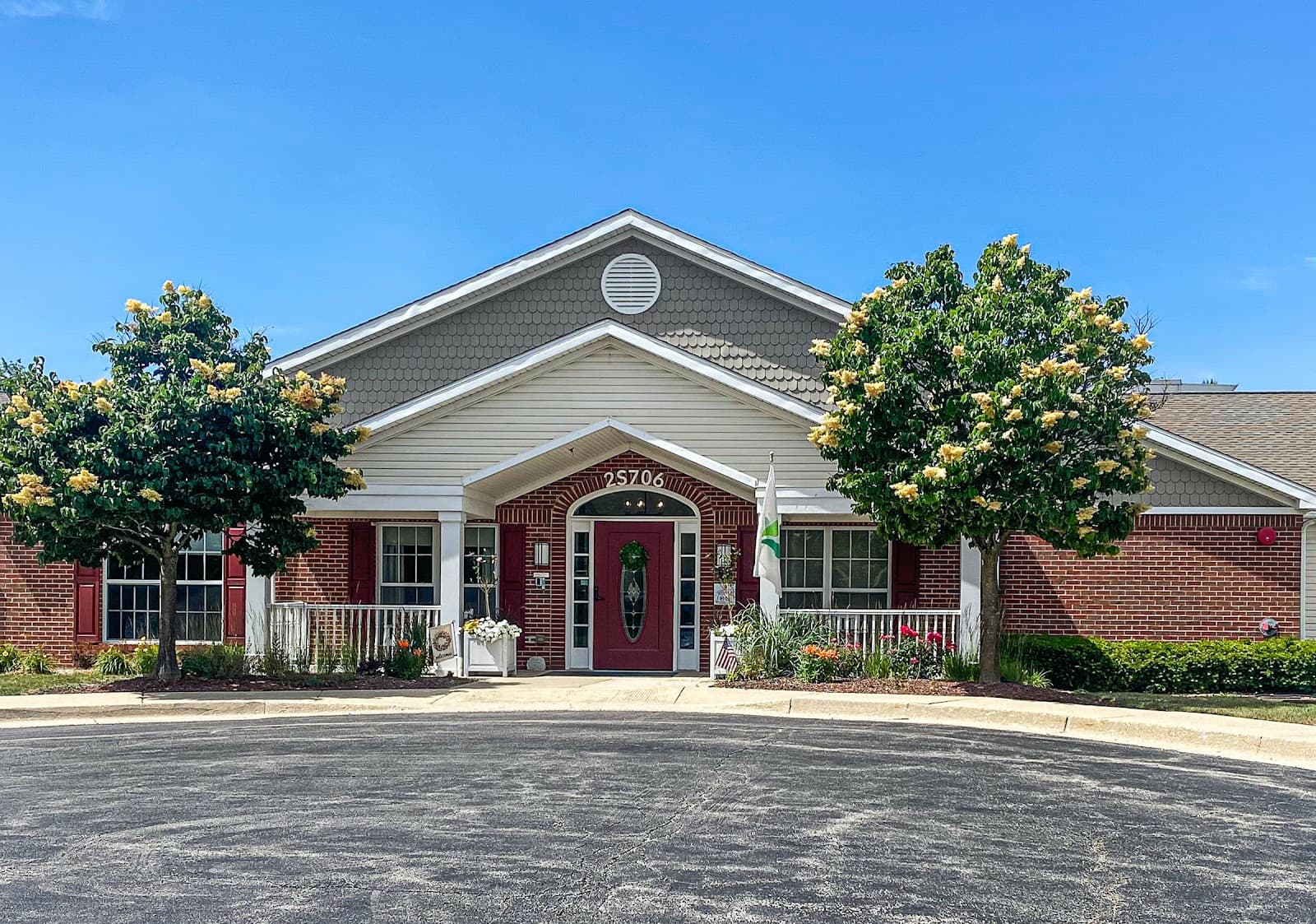 Arden Courts (Glen Ellyn)