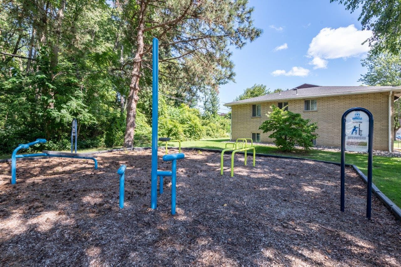 Long Pond Gardens Apartment Homes