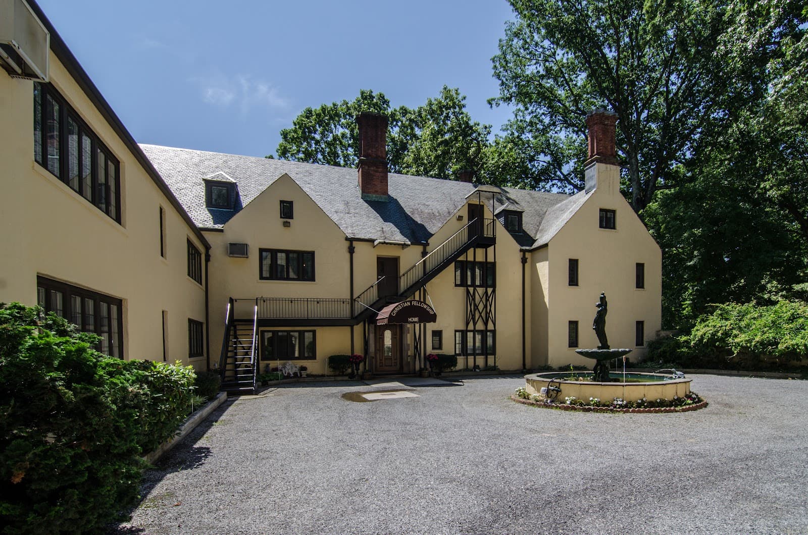Christian Fellowship House
