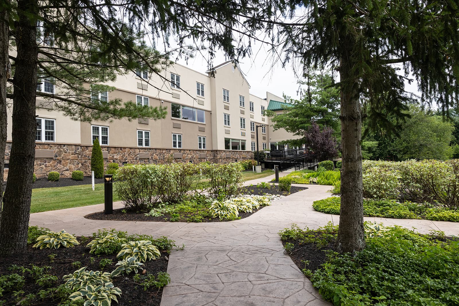 Commonwealth Senior Living at Willow Grove