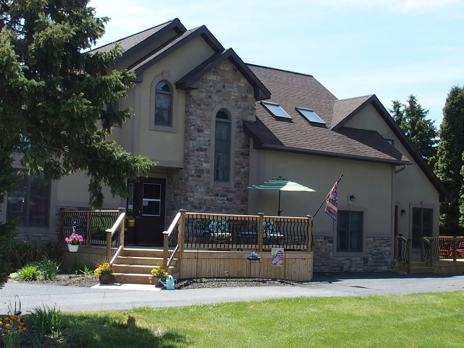 Pond View Manor