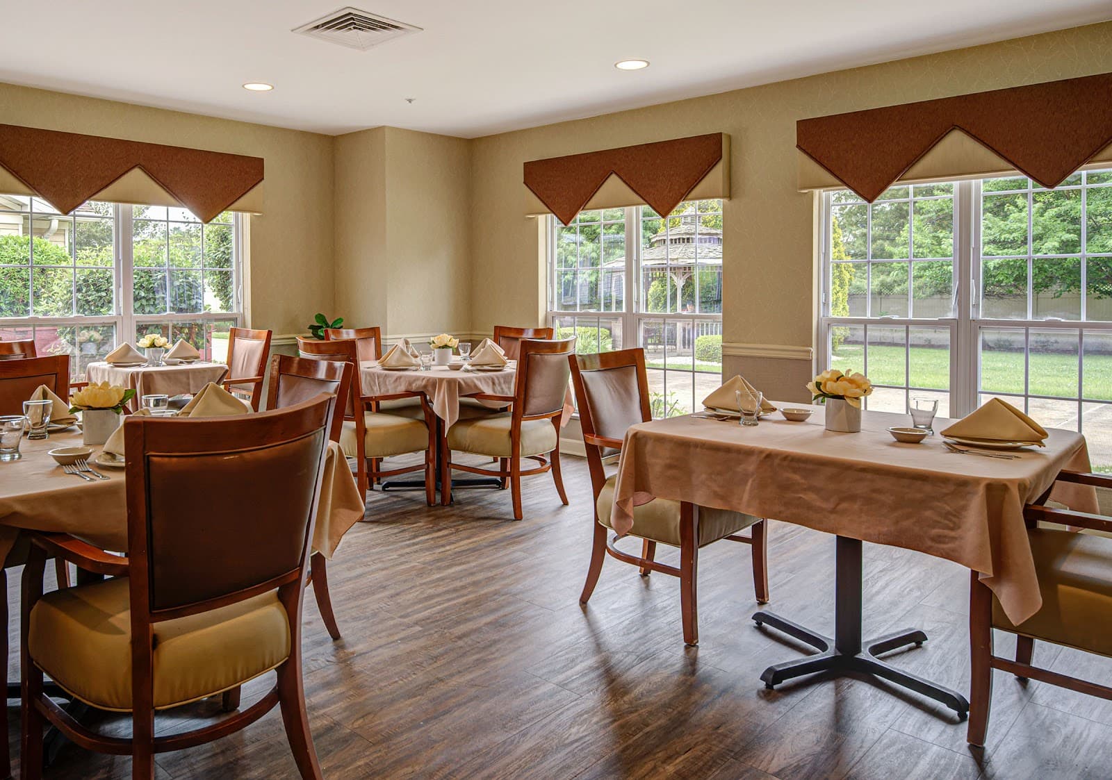 Arden Courts (monroeville)