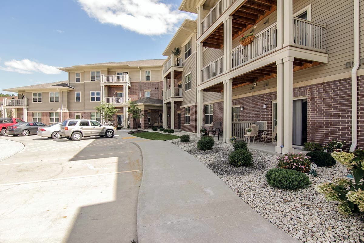 Woodland Ridge Senior Neighborhood