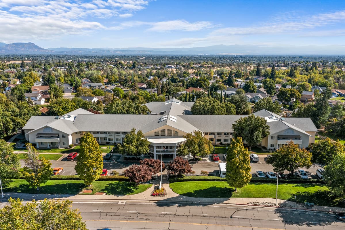 Hilltop Estates - A Provincial Senior Living Community