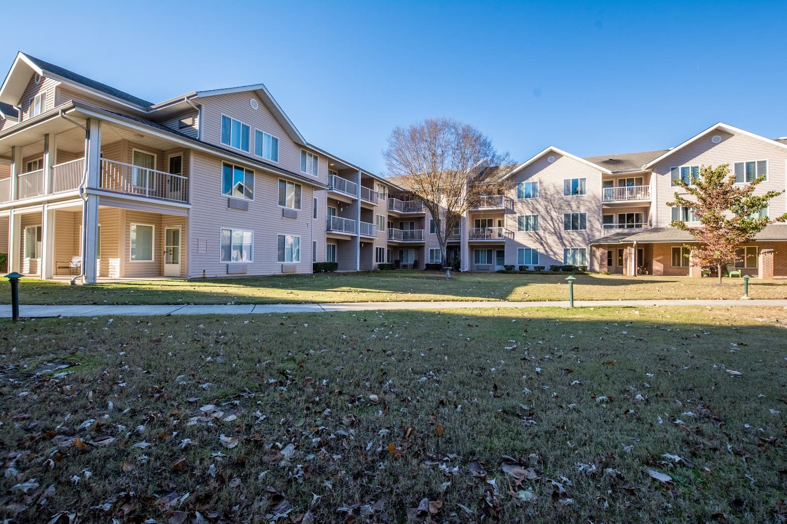 Washington Commons by Barclay House