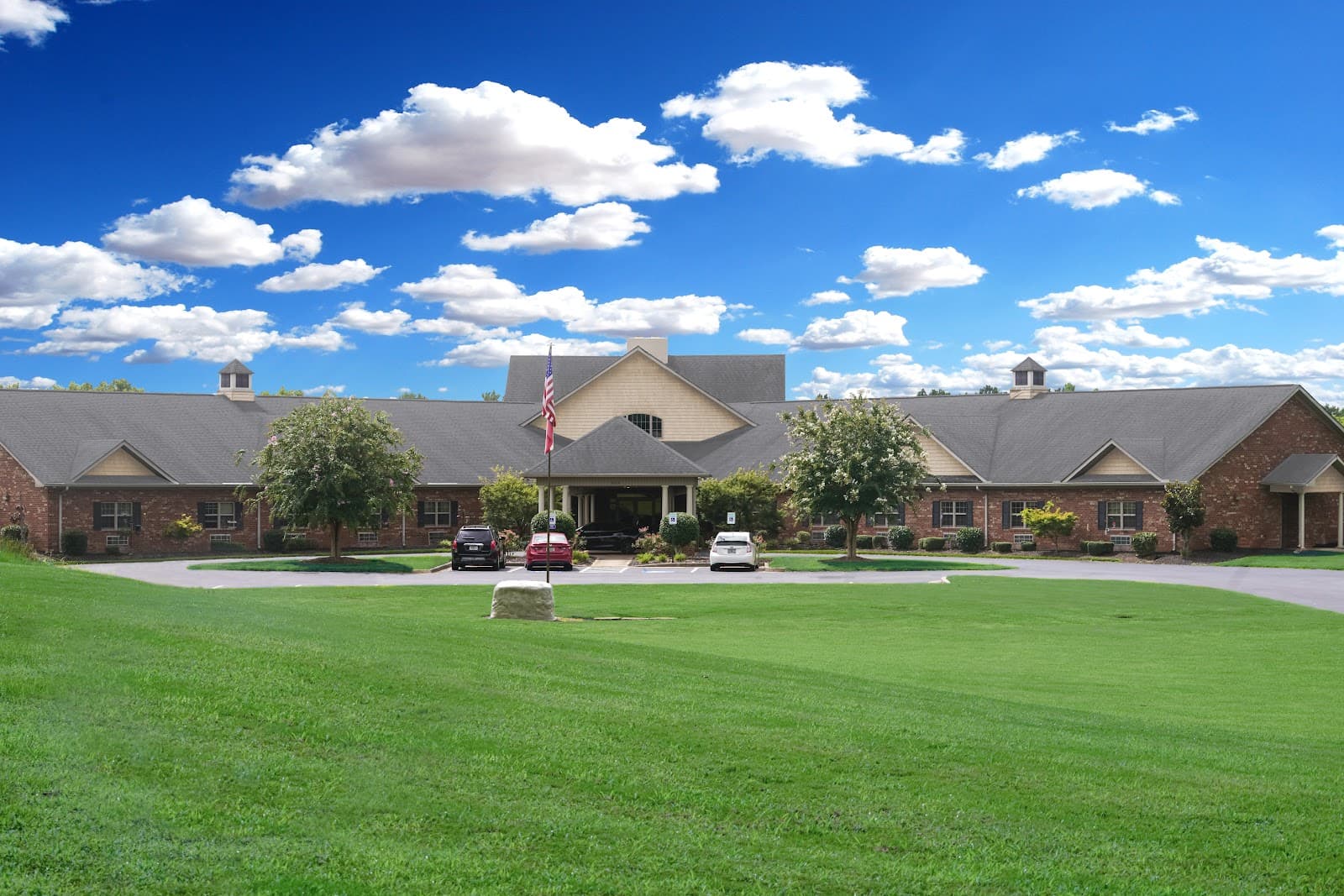 Sunny Grove Senior Living | Senior Living Community in Barnesville, GA