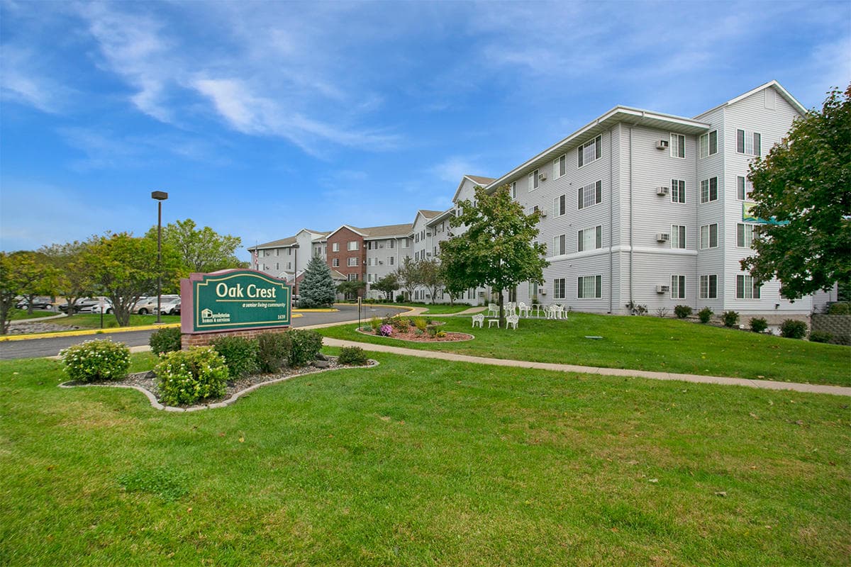 Oak Crest