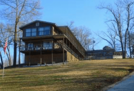 Lakeside Mountain Manor