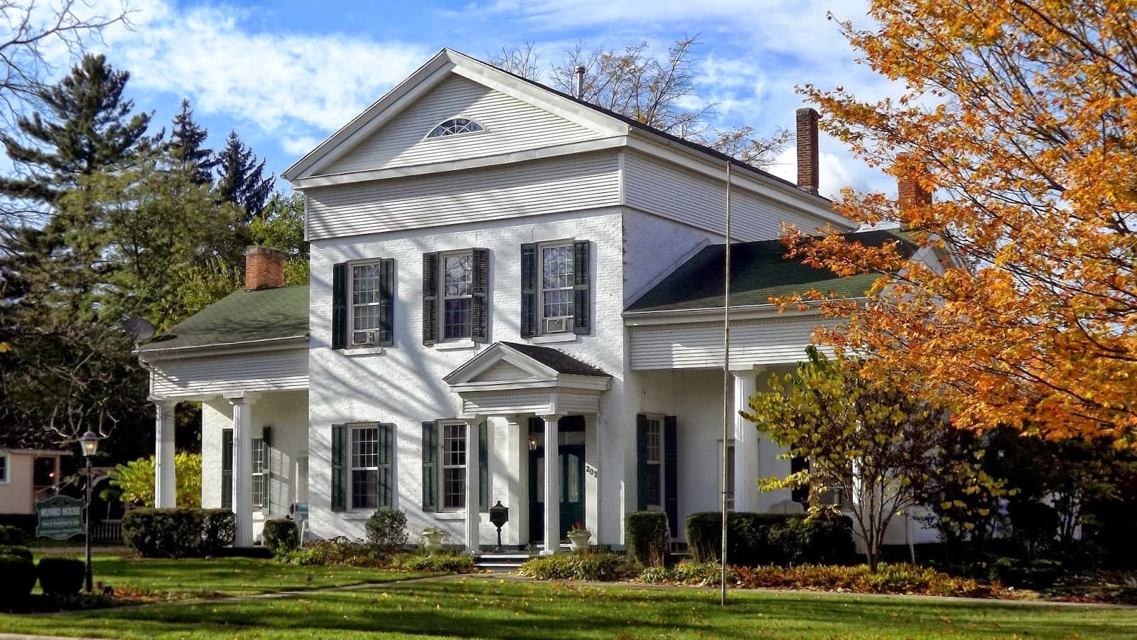 Montgomery House