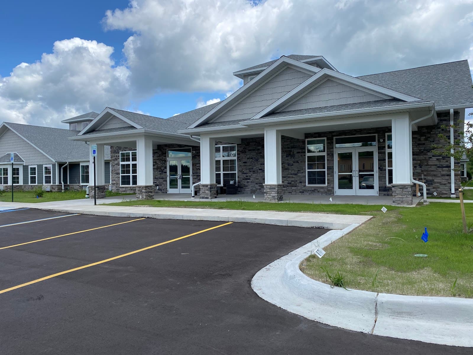 Beacon Pointe Assisted Living Unit 2