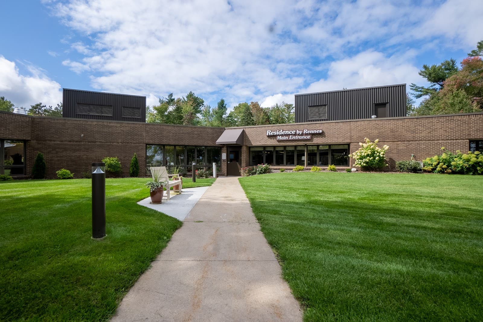 Residence by Rennes Peshtigo