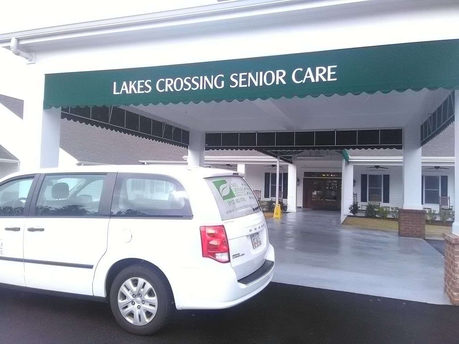 Lakes Crossing Senior Care