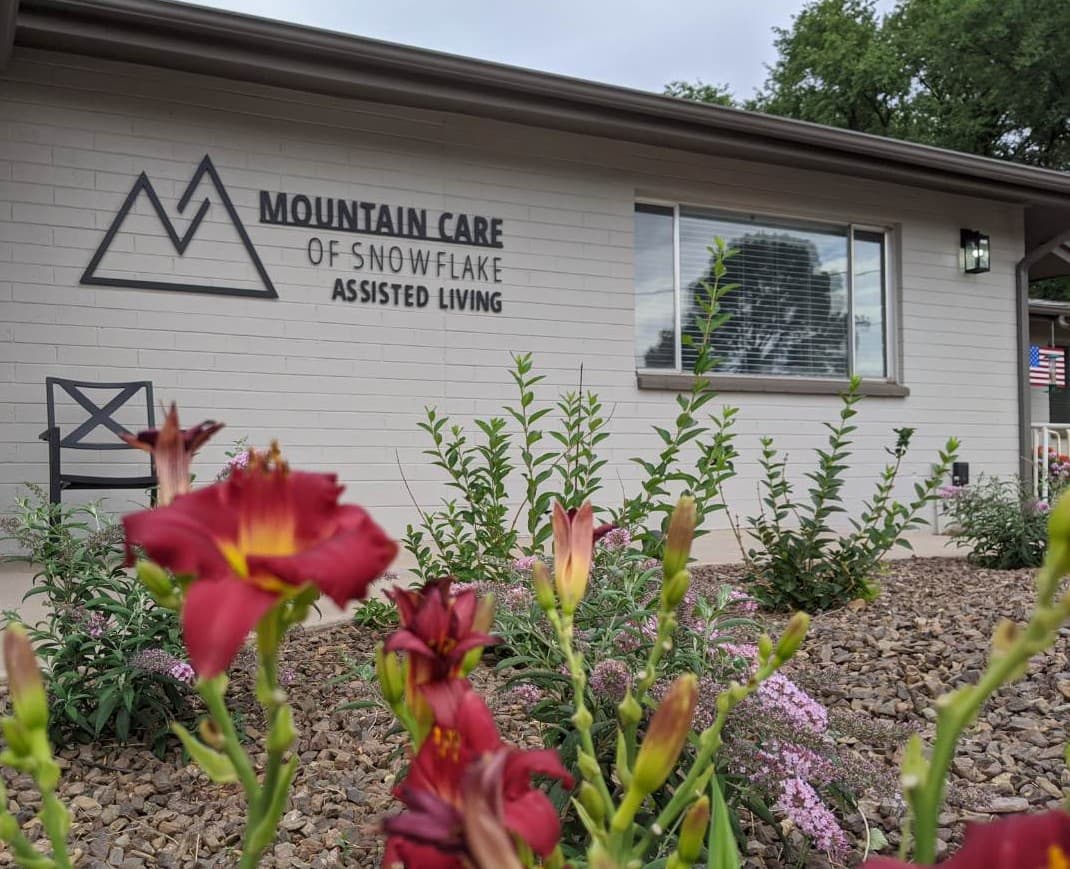 Mountain Care Of Snowflake