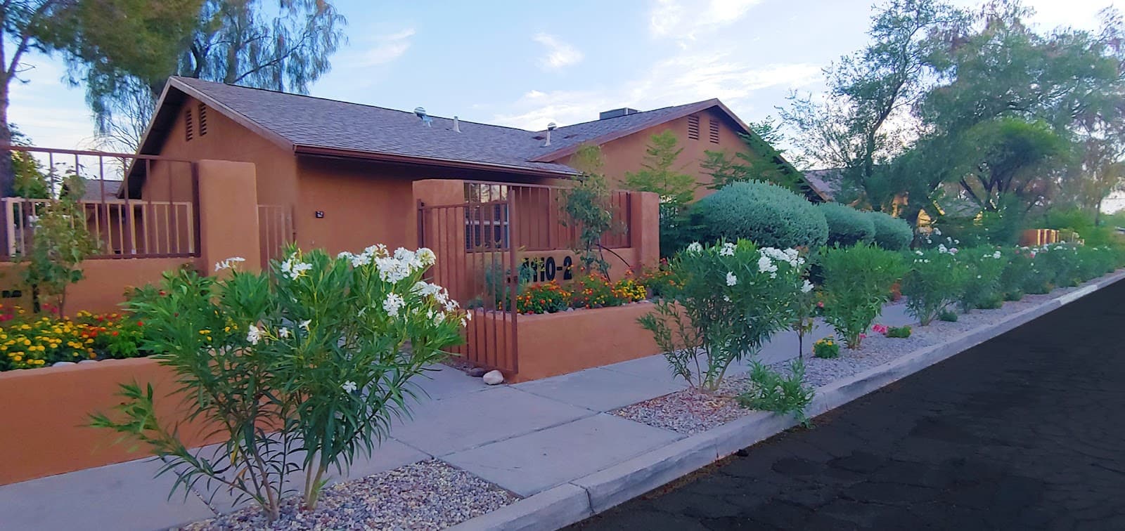 The Groves Assisted Living Place Llc-Lemon