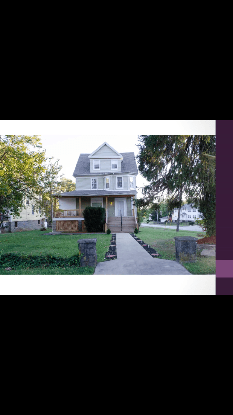 Maine Manor