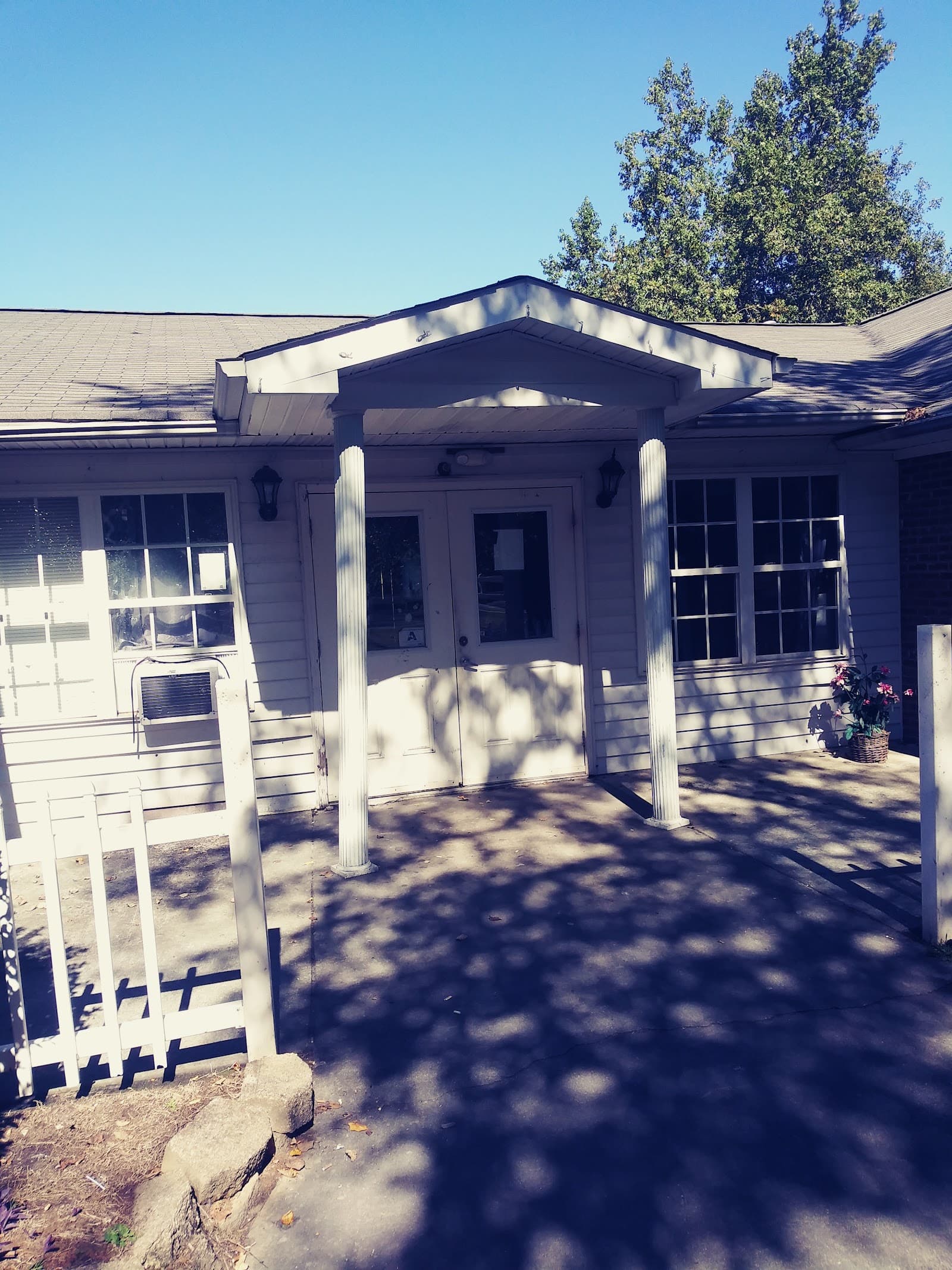 Divine Manor Assisted Living Center