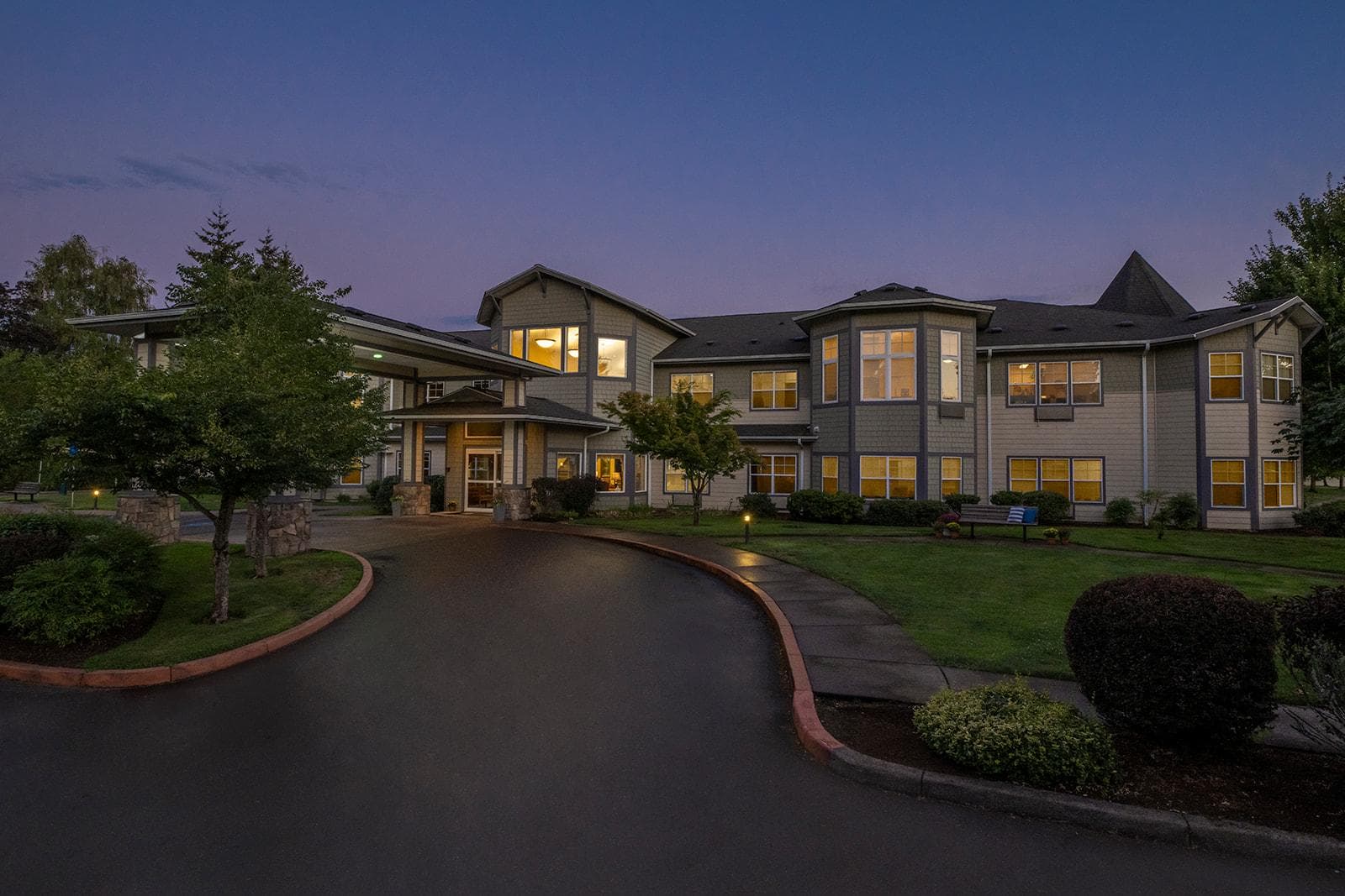 Middlefield Oaks Senior Living