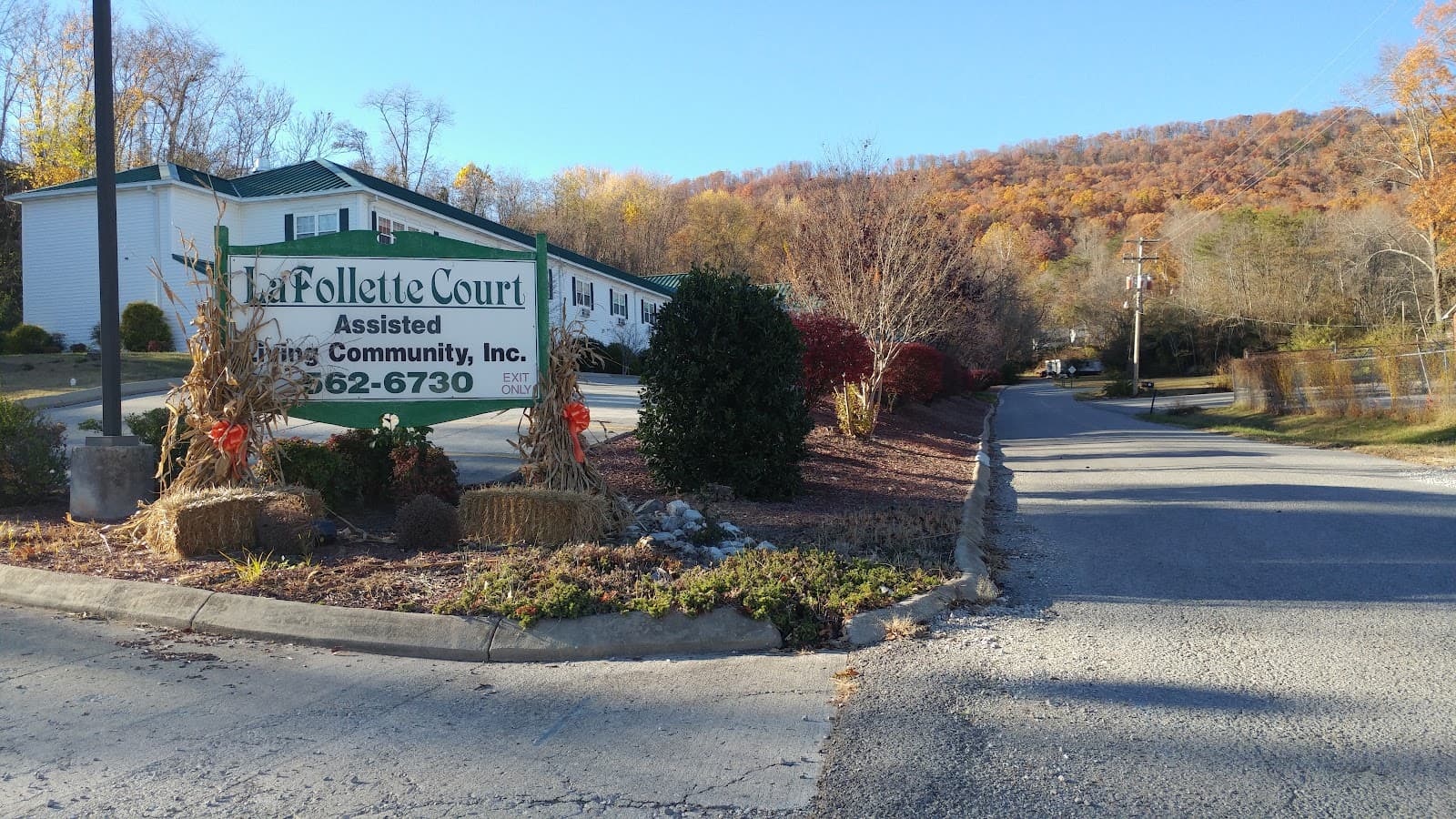 La Follette Court Assisted — photo 1
