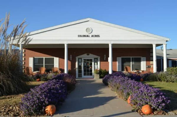 Colonial Acres Of Humboldt