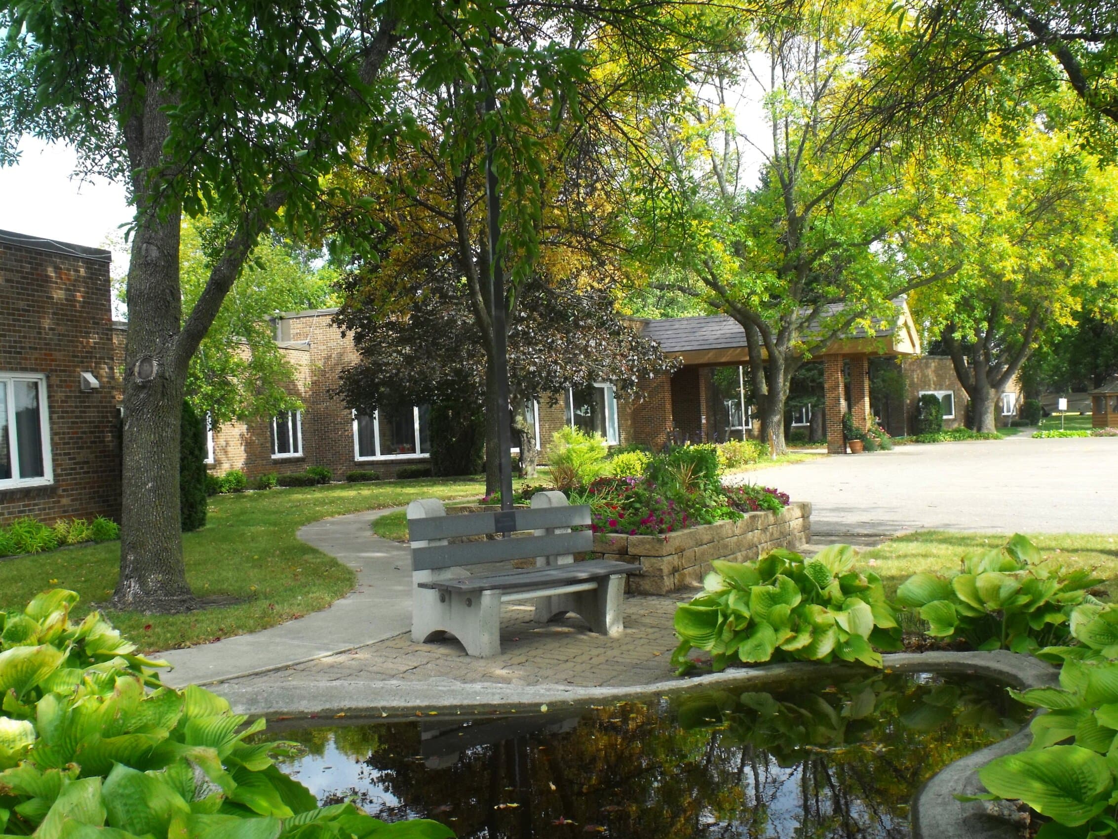 Minneota Manor