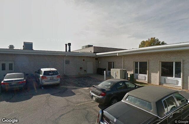 Holmes Lake Rehabilitation & Care Center