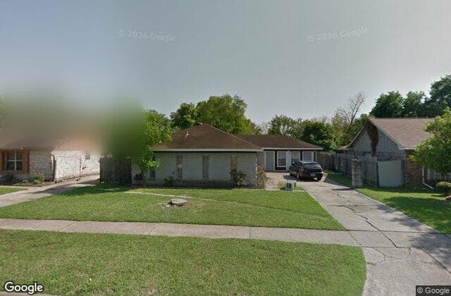 12119 Corona Ln