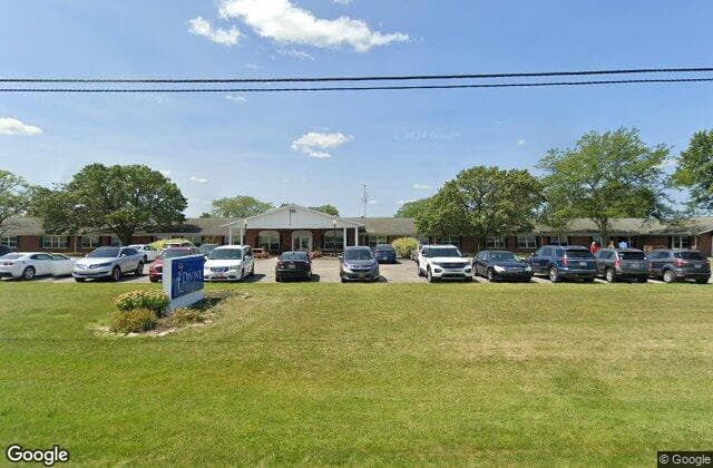 Divine Nursing and Rehab at Shane Hill