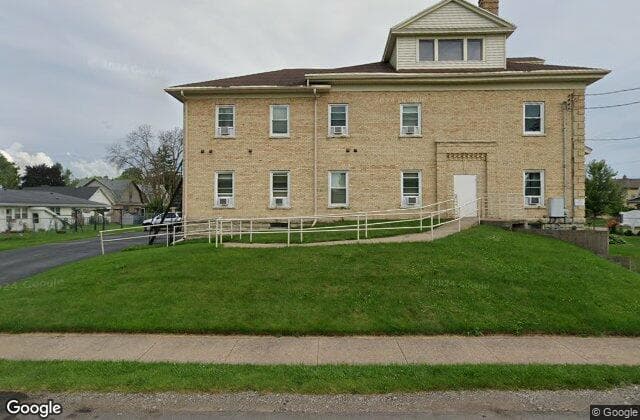 Centennial Inn