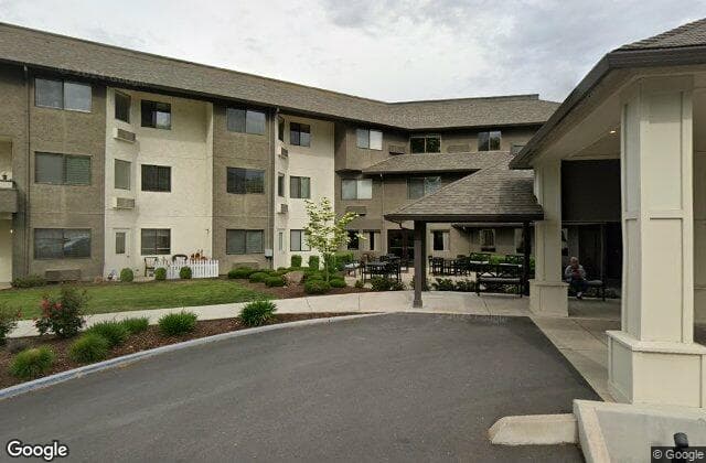 The Inn at The Grove