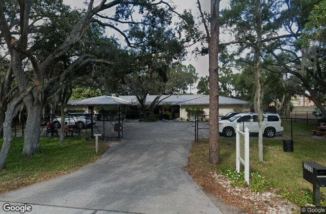 Shady Oaks Living Center