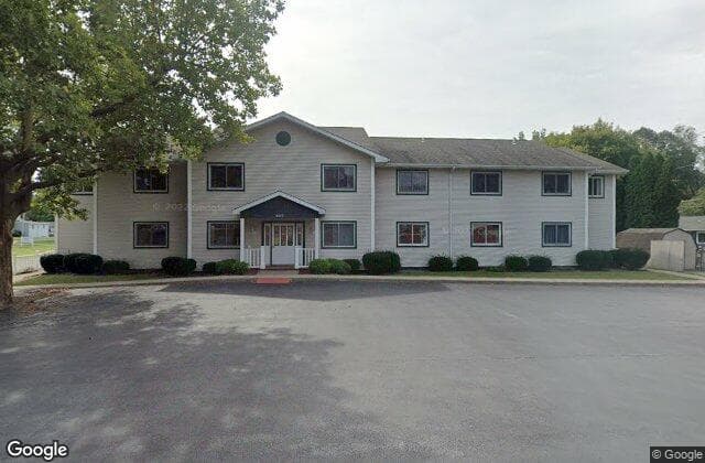 Applegate Manor