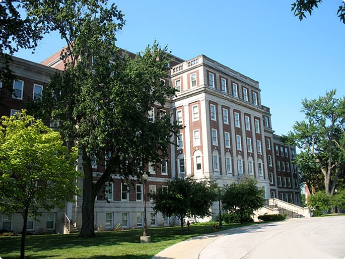 The Lakewoods Senior Apartments