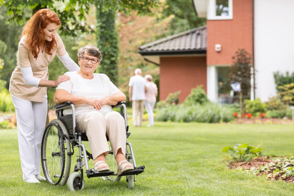 Top 10 Amenities to Look for in Senior Living Facilities