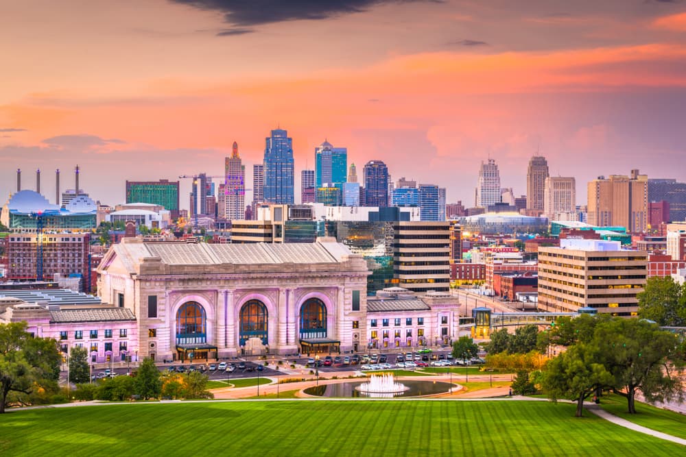 Best Kansas City Attractions for Seniors