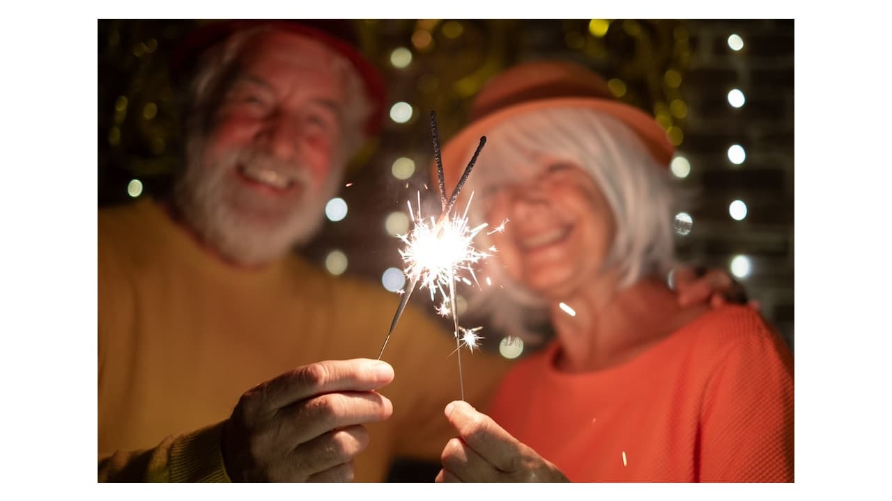 9 New Year's Resolutions Perfect for Retired Adults